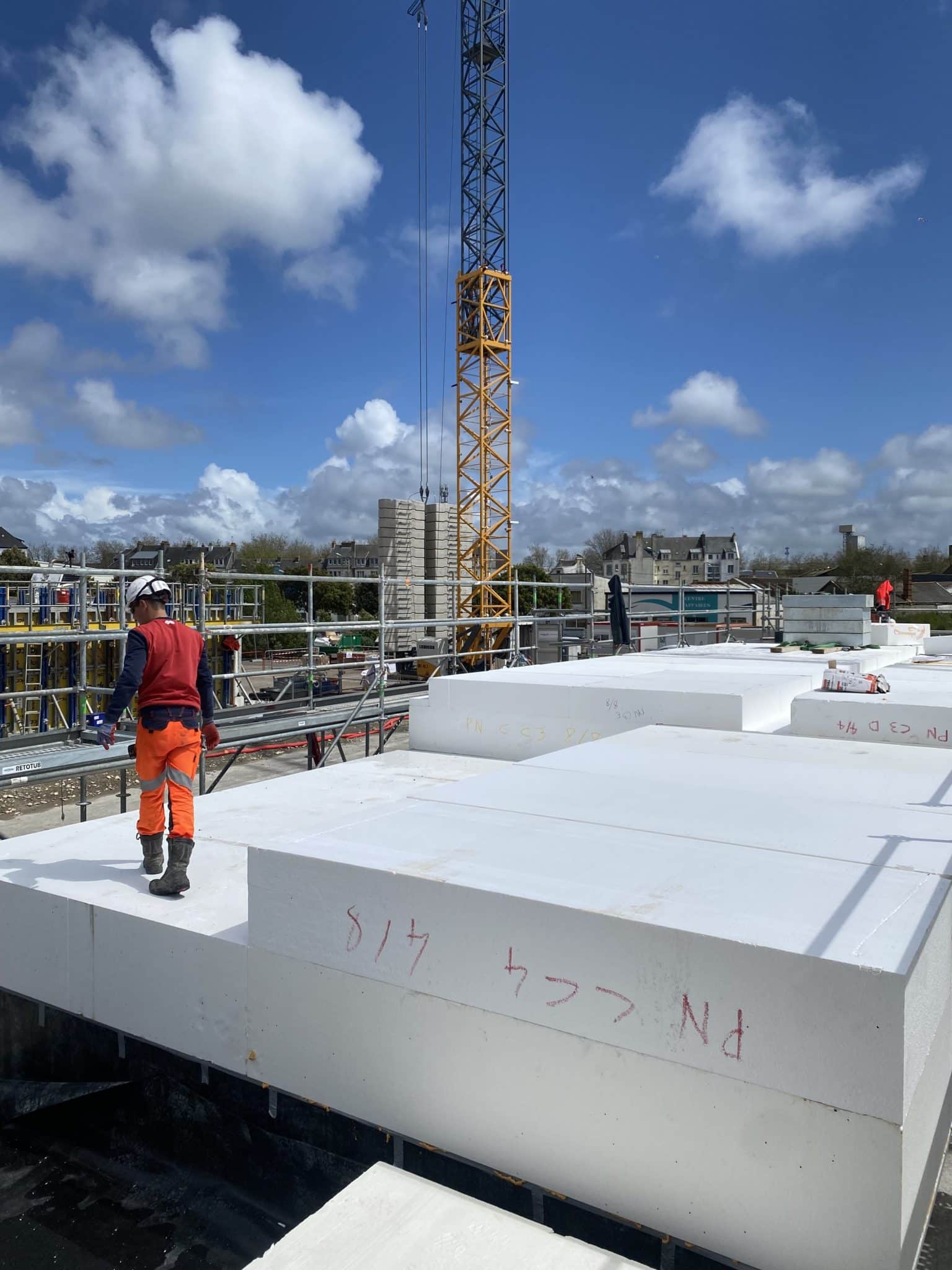 chantier remblai polystyrene pontons flottants Lorient