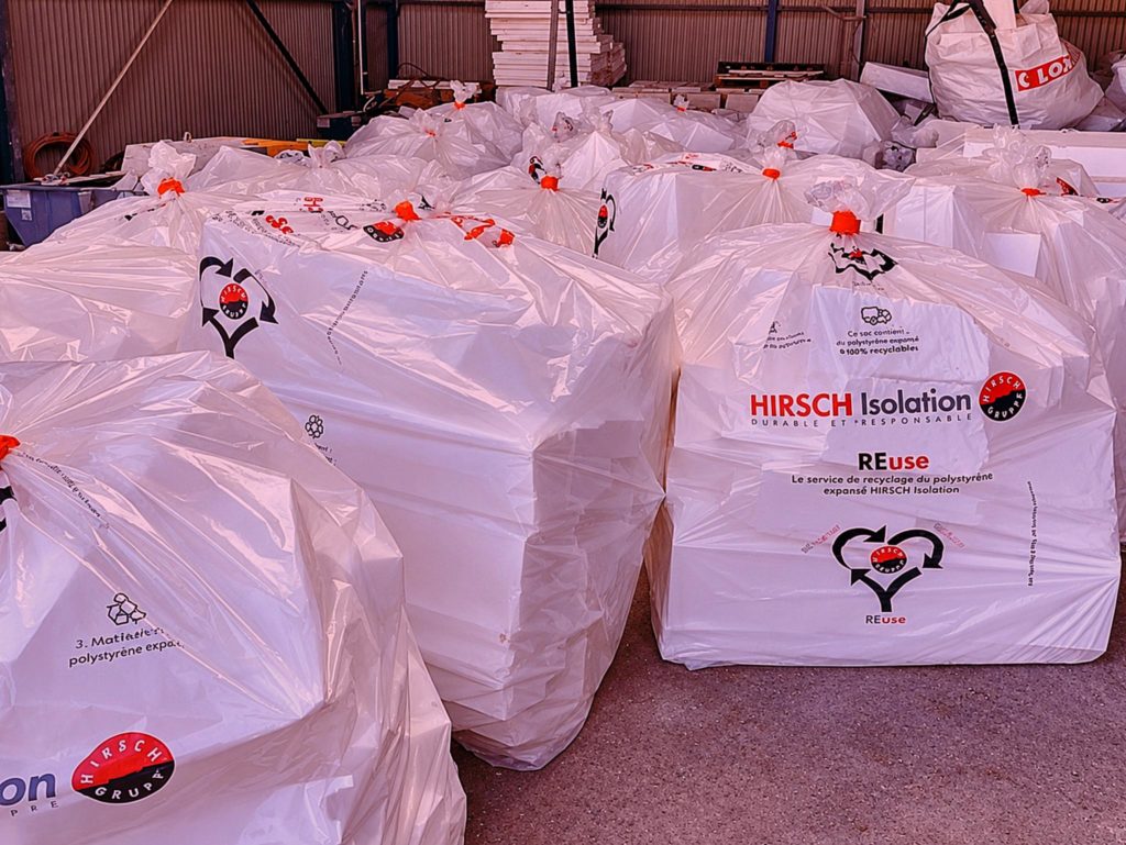 Recyclage du polystyrène expansé (PSE) : HIRSCH Isolation s'associe à une entreprise générale pour valoriser les chutes de PSE.